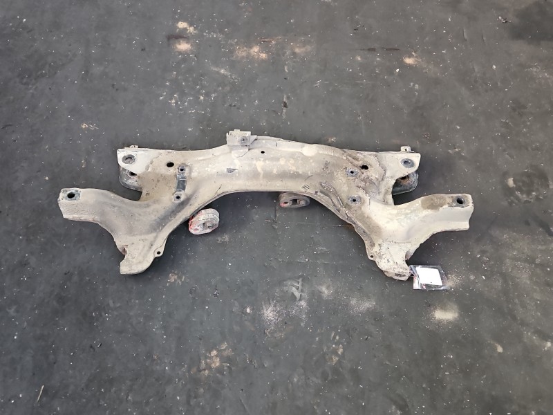 WÓZEK KOŁYSKA TRAWERS Sanki Belka silnika Vw Polo III 6N 1.4 16V