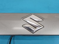 Blenda tył klapy Suzuki Vitara II 2015- srebrny zcd. C03