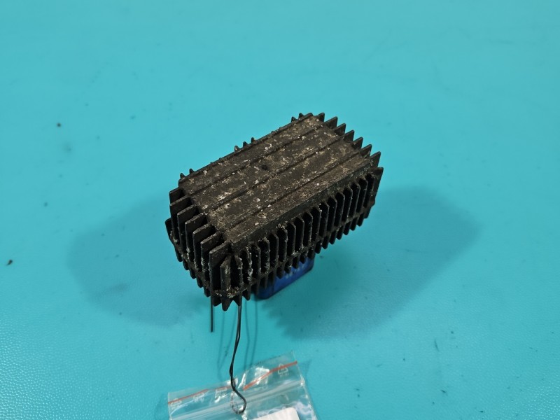 Przekaźnik świec żarowych Opel Zafira B 55353011, 51299014B Przekaźnik świec żarowych Opel Zafira B 55353011, 51299014B