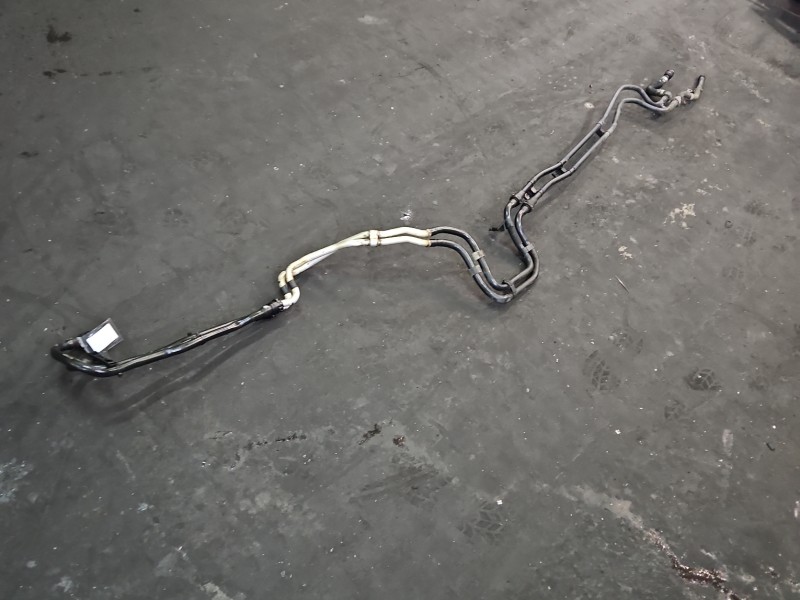 przewód wąż rurka wody Peugeot 3008 II 9822184680 1.6 T hybrid4 300KM