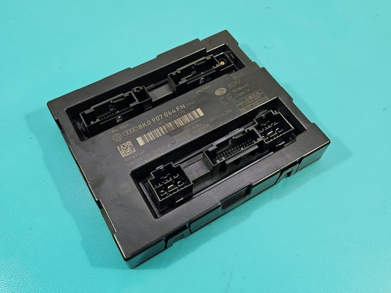 Sterownik moduł komfortu AUDI Q5 08- 8K0907064FN Sterownik moduł komfortu AUDI Q5 08- 8K0907064FN