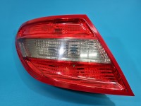 Lampa tył lewa błotnika Mercedes W204 sedan EUROPA 2048202964