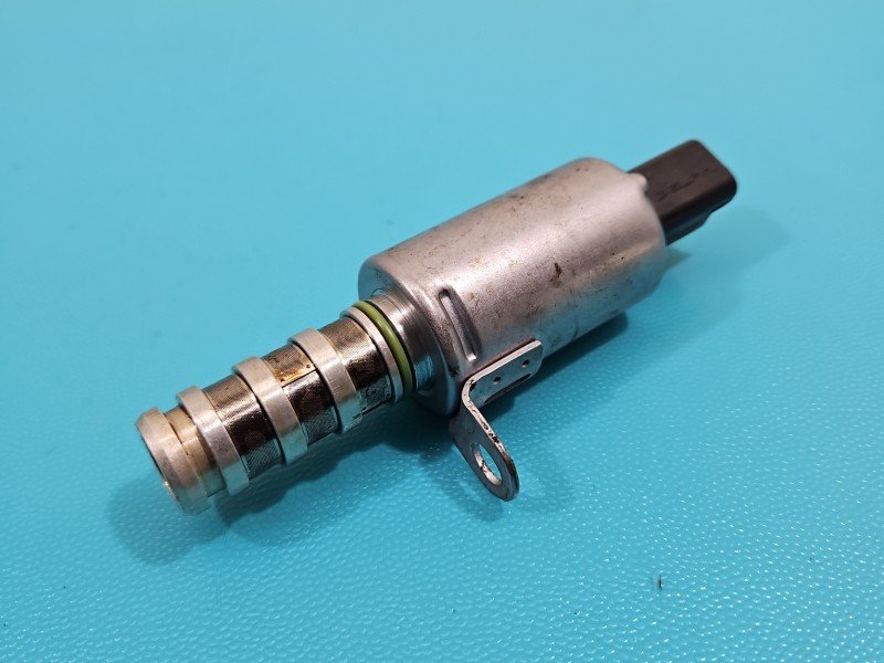 Czujnik faz rozrządu Citroen C4 II 9825813780 1.4 16V