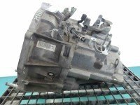 Skrzynia biegów Suzuki Kizashi 2.4b