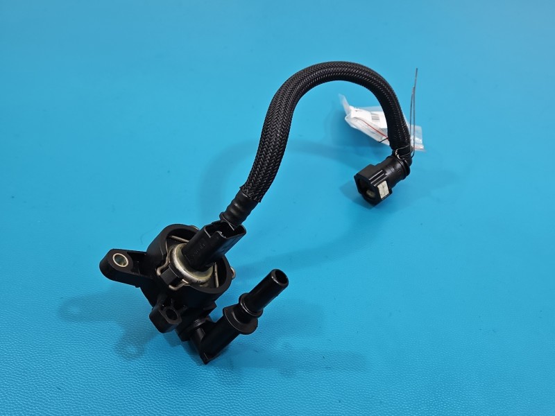 Czujnik temperatury spalin Peugeot 301