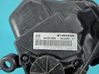 Podnośnik przód prawy Seat Ibiza IV 6J Producent części: Seat 6R0959802AR 5d HB