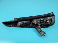 Lampa tył prawa Producent części: FORD, 06-08 lift 5d 5-drzwi Z LISTWĄ ŻARÓWKOWĄ Ford Fiesta Mk6 HB EUROPA