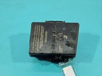 Skrzynka bezpieczników Chrysler Pacifica 05082790AH