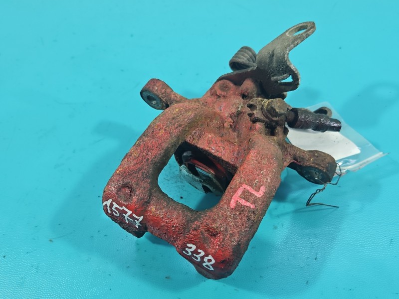 Zacisk tył lewy Skoda Yeti HB 2.0 tdi