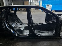 Próg prawy SŁUPEK ŚRODKOWY B Porsche Cayenne II HB 5d LC9X