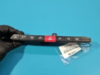 Przełącznik świateł awaryjnych Fiat Doblo II 10- 07356185540