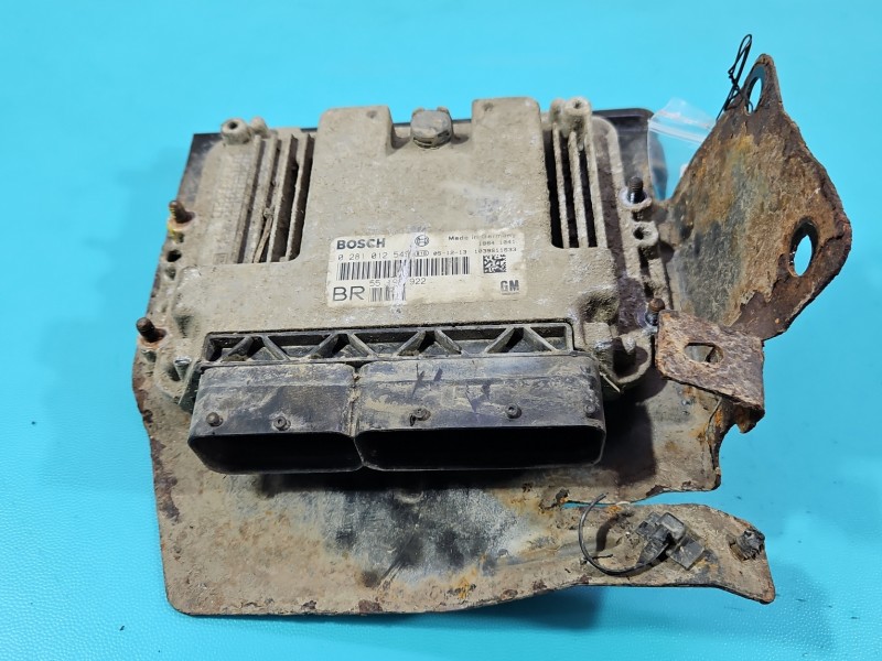 Komputer Sterownik silnika 0281012549 Opel Zafira B 1.9 CDTI