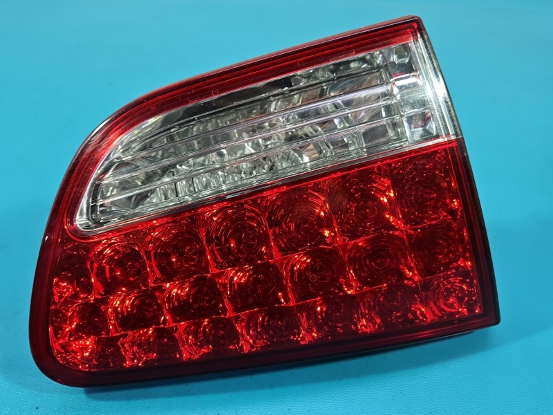 Lampa tył lewa klapy Citroen C-Crosser HB EUROPA