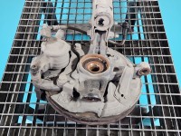 Zwrotnica prawa piasta przód 1.5 hdi Peugeot 3008 II