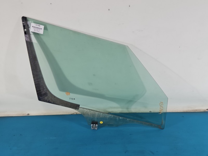 Szyba drzwi przód prawa Skoda Yeti HB