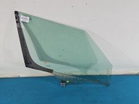 Szyba drzwi przód prawa Skoda Yeti HB