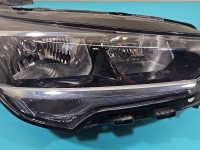 Reflektor prawy lampa przód Opel Corsa F EUROPA