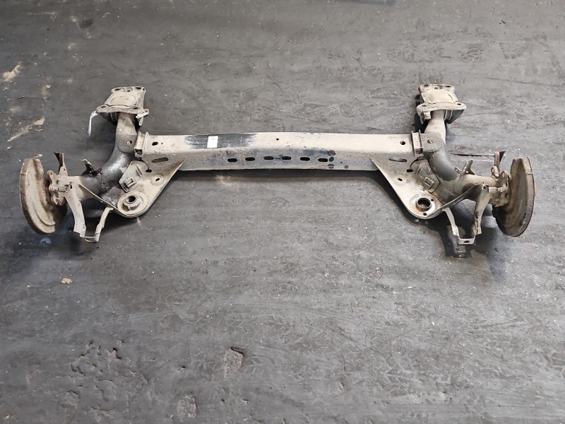 Tylna belka oś tył Vw Golf VII 1.2 TSI