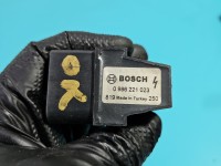 Cewka zapłonowa Vw Polo V 6R 09- 1.4 16V trzy cewki o numerze 036905715F jedna bosch 0986221023 036905715F