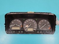 Licznik Vw Passat B4 3A0919033E 2.0 8V wiel EUROPA