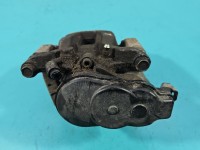 Zacisk tył lewy Toyota Rav4 V 2.5 hybryda