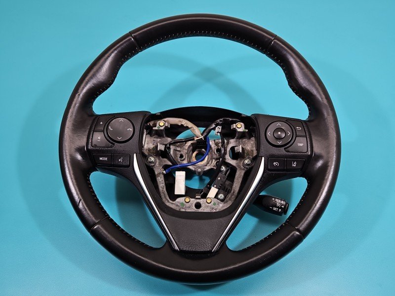 Kierownica Toyota Auris II
