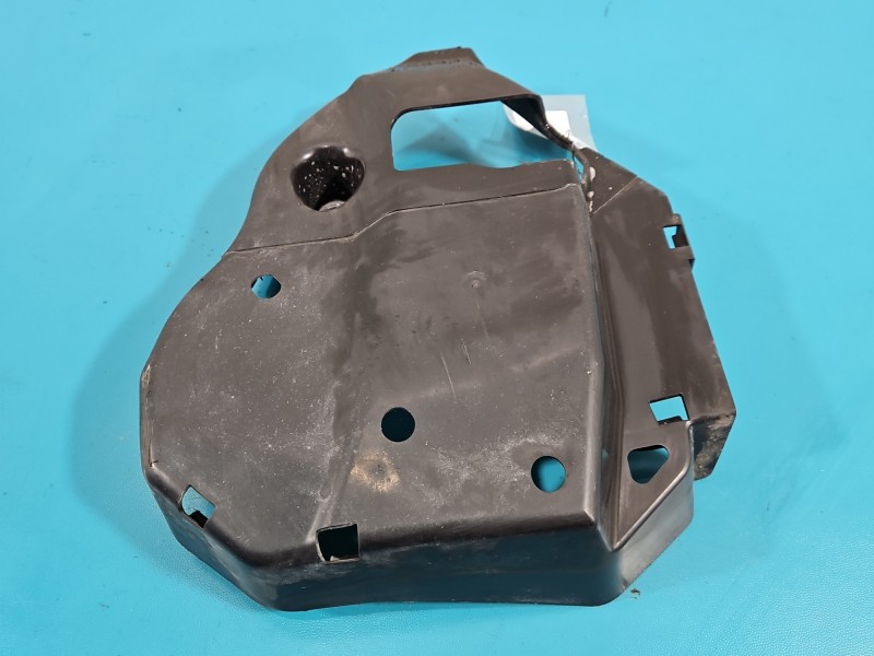 Osłona ZAŚLEPKA PLASTIK Tylnej belki Peugeot 308 III 9846802380