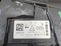 Reflektor prawy lampa przód Peugeot 5008 II 17-24 EUROPA 9836230180