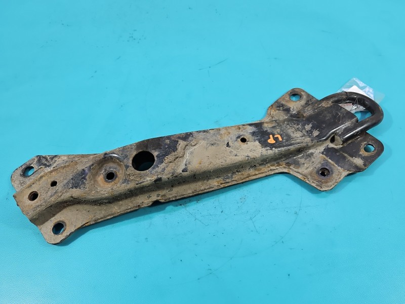 Mocowanie uchwyt Isuzu D-Max II 11-19