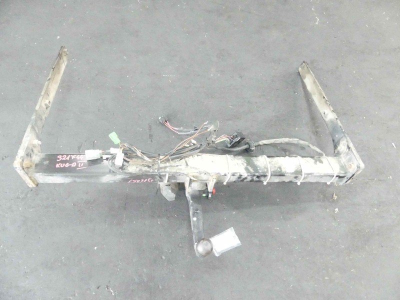 Hak holowniczy Ford Kuga Mk2 II 13-19 Hak holowniczy Ford Kuga Mk2 II 13-19