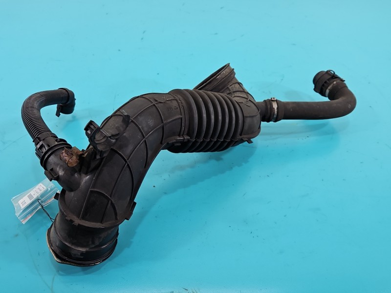 Rura przewód Producent części: BMW, dolot powietrza bmw F30 586509 2.0d