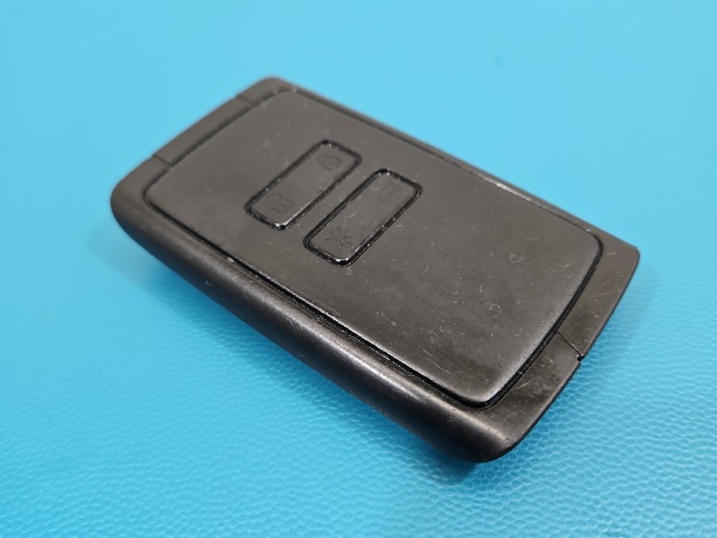 PILOT KLUCZYK KEYLESS Renault Kadjar