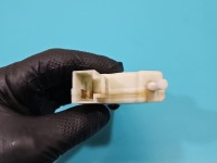 Siłownik klapki wlewu paliwa infiniti Q50 I 13-17 AD04F-019