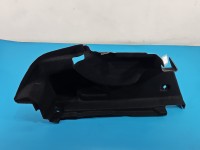Tapicerka bagażnika lewa boczek Mercedes CLA C118 X118 A1186905101