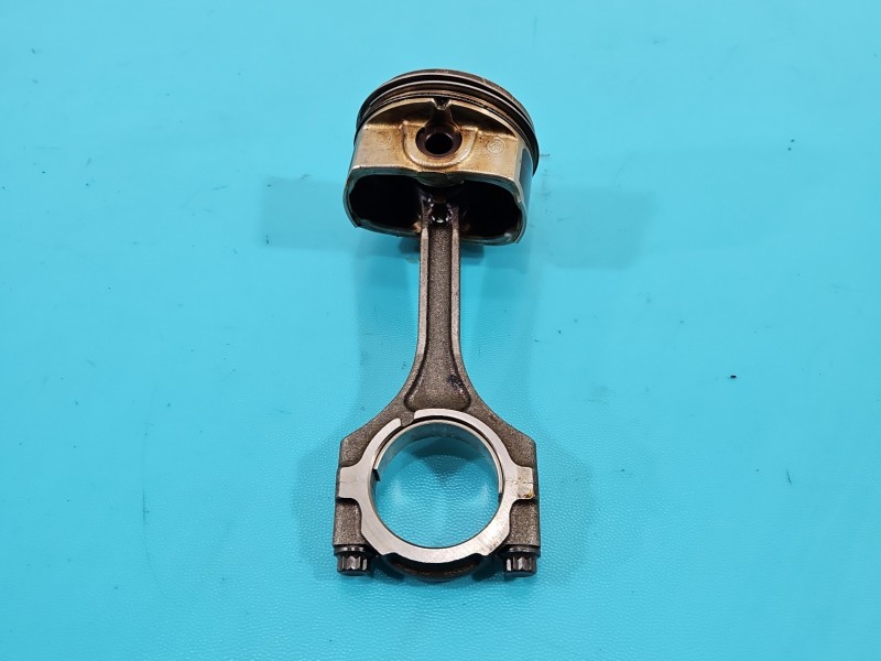 Tłok Hyundai Elantra V 10-16 1.6 GDI 132KM