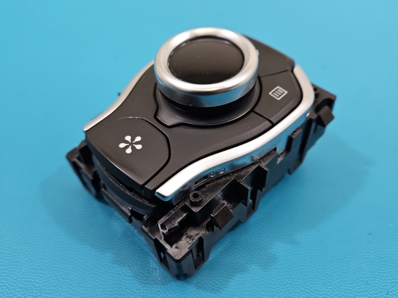 Przełącznik radia nawigacji panel Renault Espace V 253B05762R