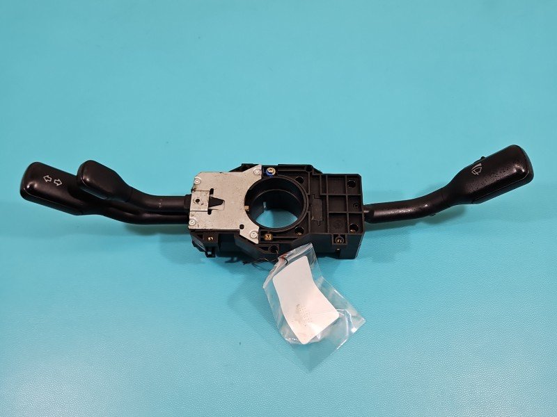 Przełącznik zespolony Audi A4 B5 4D0953513D Przełącznik zespolony Audi A4 B5 4D0953513D