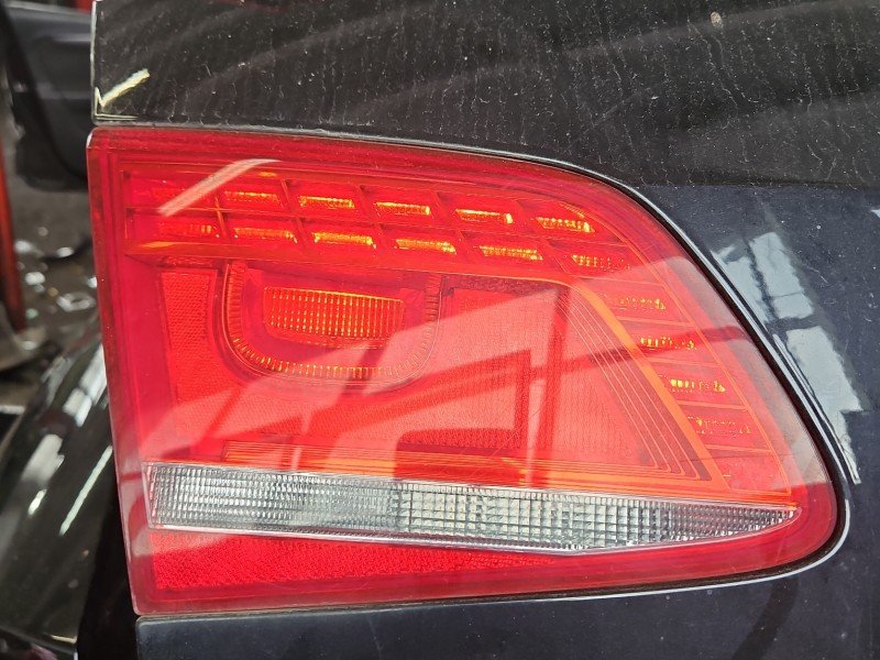 Lampa tył lewa Vw Passat B7 sedan EUROPA