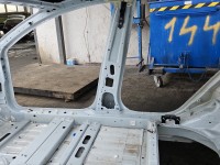 Próg prawy SŁUPEK ŚRODKOWY B Tesla Model 3 17- sedan 4d biały PPSW
