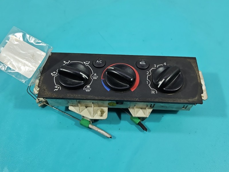 Konsola panel nawiewu Opel Movano II