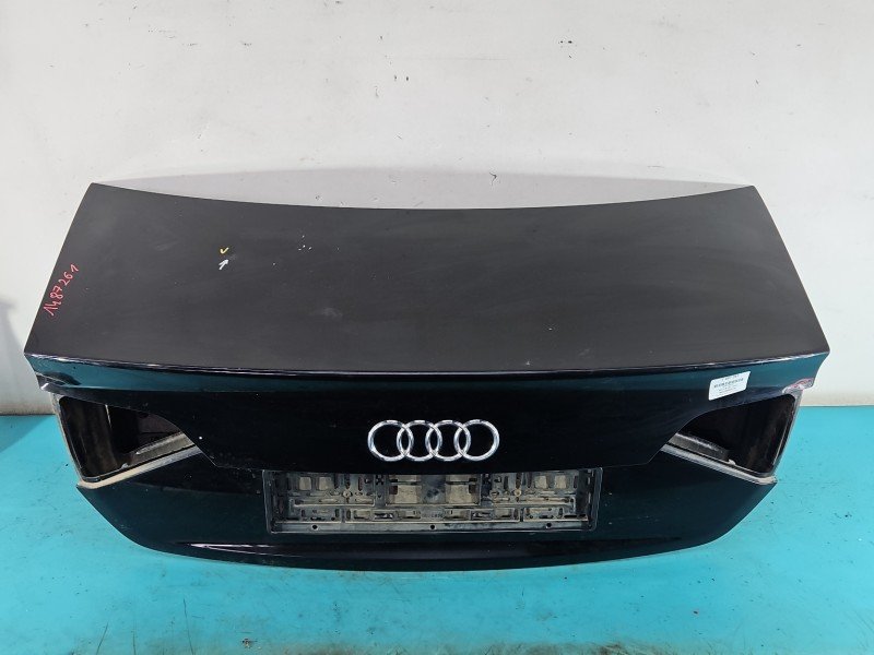 Klapa tył AUDI A4 B8 sedan 4d LY9B Klapa tył AUDI A4 B8 sedan 4d LY9B