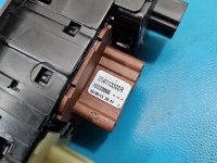 Przełącznik szyb Renault Captur I Uszkodzone mocowanie EU 254113300R