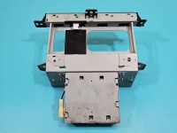 Wyświetlacz Toyota Avensis II T25 86110-05020 monitor