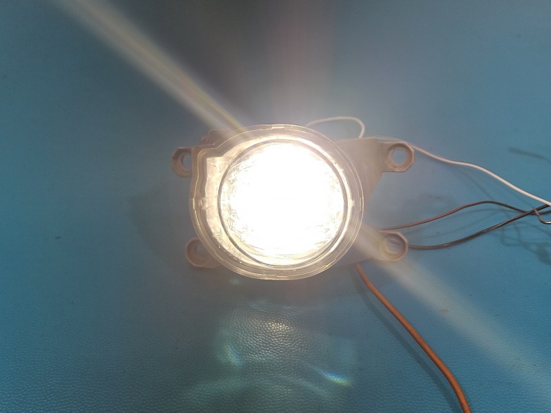 Halogen prawy Toyota Corolla E21 19- 190585