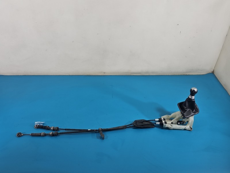 DŹWIGNIA LEWAREK WYBIERAK LINKI Toyota Corolla E15 1.6 vvti (1ZR)