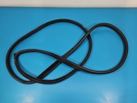 Uszczelka drzwi przód lewa HYUNDAI i20 II 14-20