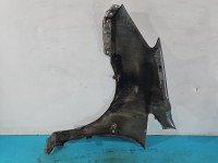 Błotnik przód prawy Toyota Corolla Verso I beżowy