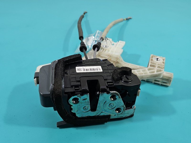 Zamek tył lewy 81410-F2000 Hyundai Elantra VI 15-20 Hyundai, SEDAN 4pin