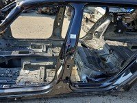 Słupek lewy Vw Passat B8 2.0 tdi (CRL)