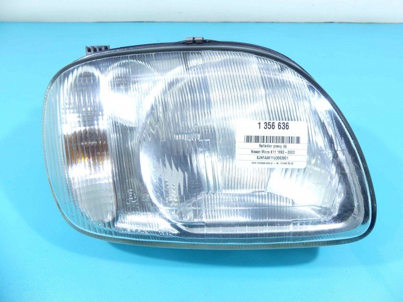 Reflektor prawy lampa przód Nissan Micra K11 EUROPA